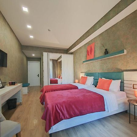 טביליסי Round Garden Hotel מראה חיצוני תמונה
