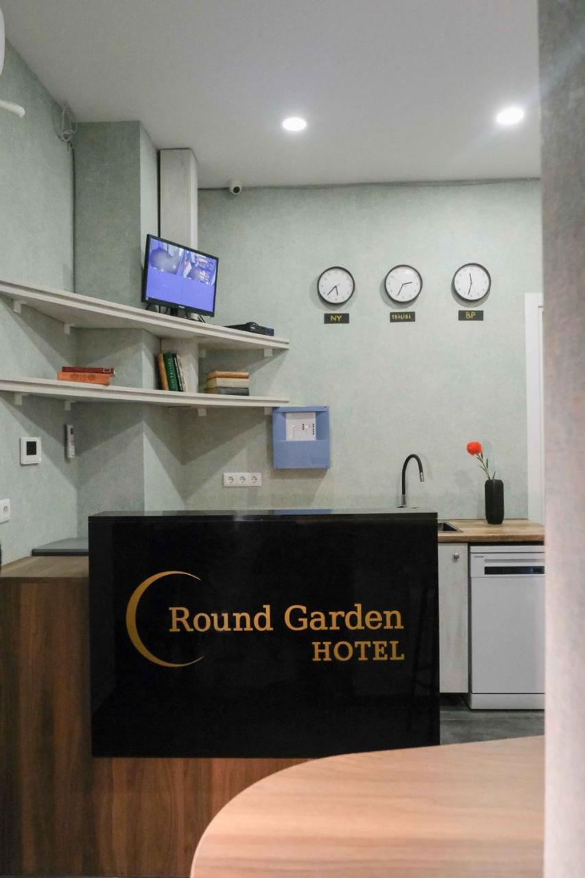 טביליסי Round Garden Hotel מראה חיצוני תמונה